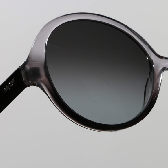 MCM SUNGLASSES - Picture 4 of 5